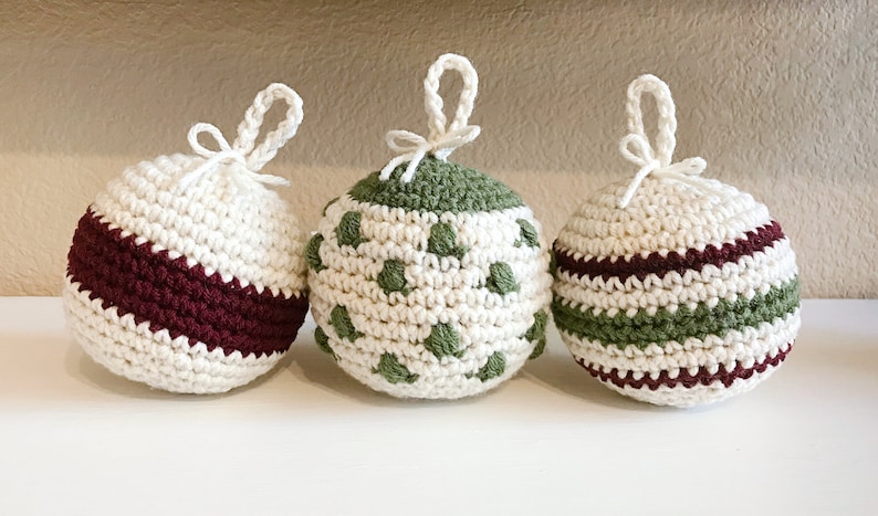 Crochet Dough Bowl Pattern with Ornaments Ornament Balls Christmas Decor Crochet Ornament Pattern PDF pattern Crochet Basket Pattern image 4