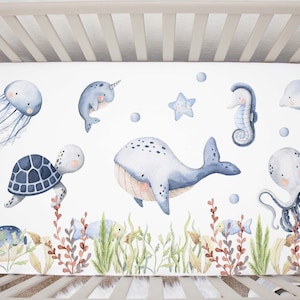 Drap pour lit de bébé, literie océan, literie pour chambre de bébé sous la mer, drap pour lit de bébé animaux marins, cadeau nouveau-né, drap pour lit de bébé marin - Lio