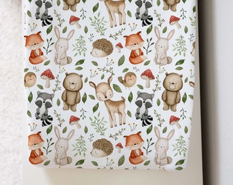 Woodland changing pad cover, Forest animals changing pad, Woodland nursery, New baby gift, Woodland crib bedding, Woodland baby room - MaF