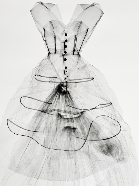 Xray Revealing Dresses Nick Veasey, Balenciaga Dress X-ray
