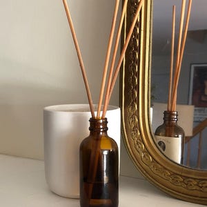Honey Crisp Apple Bamboo Reed Amber Glass Diffuser