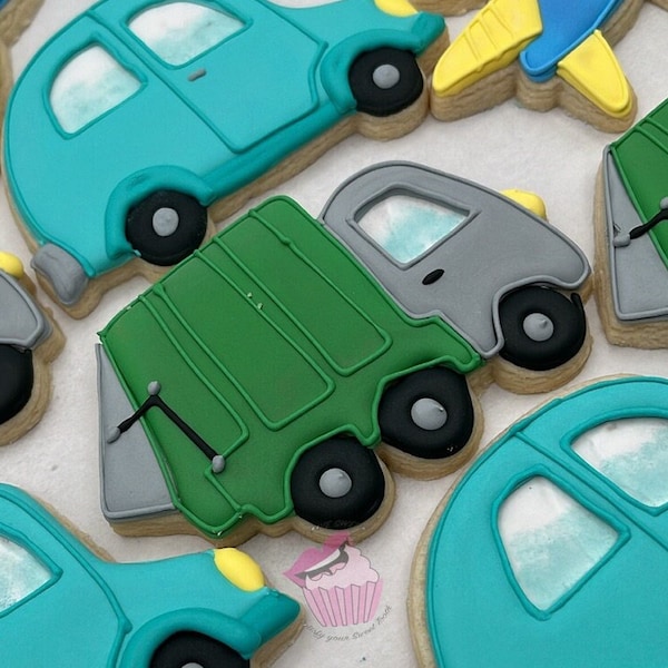 Garbage Truck Cookie Cutter | Trash Truck Cookie Cutter | Recycling Truck | Fondant Cutter | Rubbish Truck | Sugar Cookies | Construction