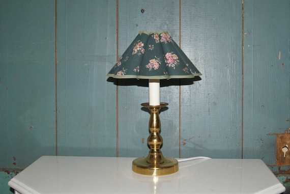 Small Golden Colored Metal Table Lamp With Dark Green Fl Small Golden Colored Metal Table Lamp, Small Metal Table Lamp Shades
