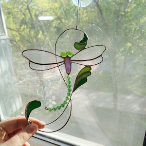 Stained glass dragon, dragonfly art, suncatcher dragonfly, suncatcher insect, dragonflies in glass, garden insect mobile, hanging dragonfly