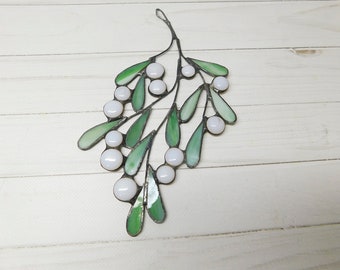 Stained glass Misltetoe, branch with snow berries, Misltetoe branch suncatcher window hanging, Christmas decor, Leaf Thanksgiving Day
