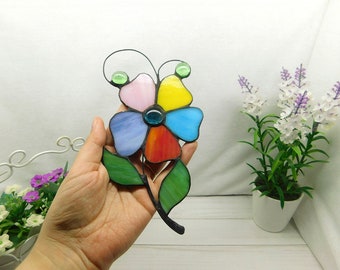 Colored glass flower, stained glass window hanging, Stained glass decor for a window or wall, a gift for mom