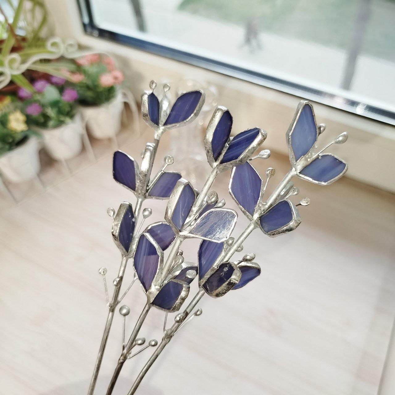 ステンドグラス風ラベンダーの手作りフラワー、ピンタイプの植物ギフト 