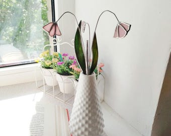 Stained glass violet pin, handmade pink flower on stem, stain glass bouquet