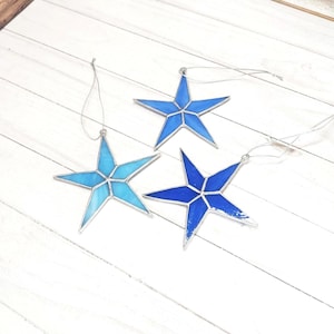 Stained glass blue star, set of 3, winter holiday decor, Tiny stars for the Christmas