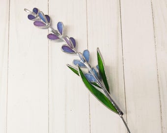Stained glass lavender handmade Flower, ssuncatcher pin plant garden decor