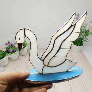 Stained glass swan, stained glass bird, stained glass panel, swan art, Snowy White Swan Sun Catcher, Bird Suncatcher, bird window decor