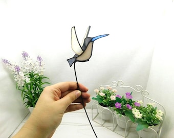 Stained glass hummingbird plant stake, decor garden bird, hummingbird gift for mom
