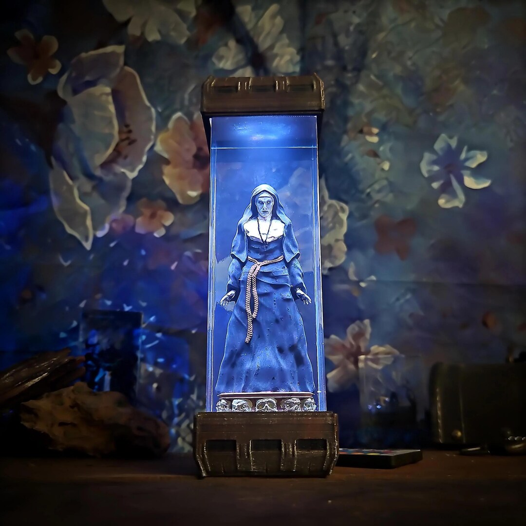 The Nun Lamp ,valak Night Lamp, Custom Table Lamp, Battlestation Accent ...