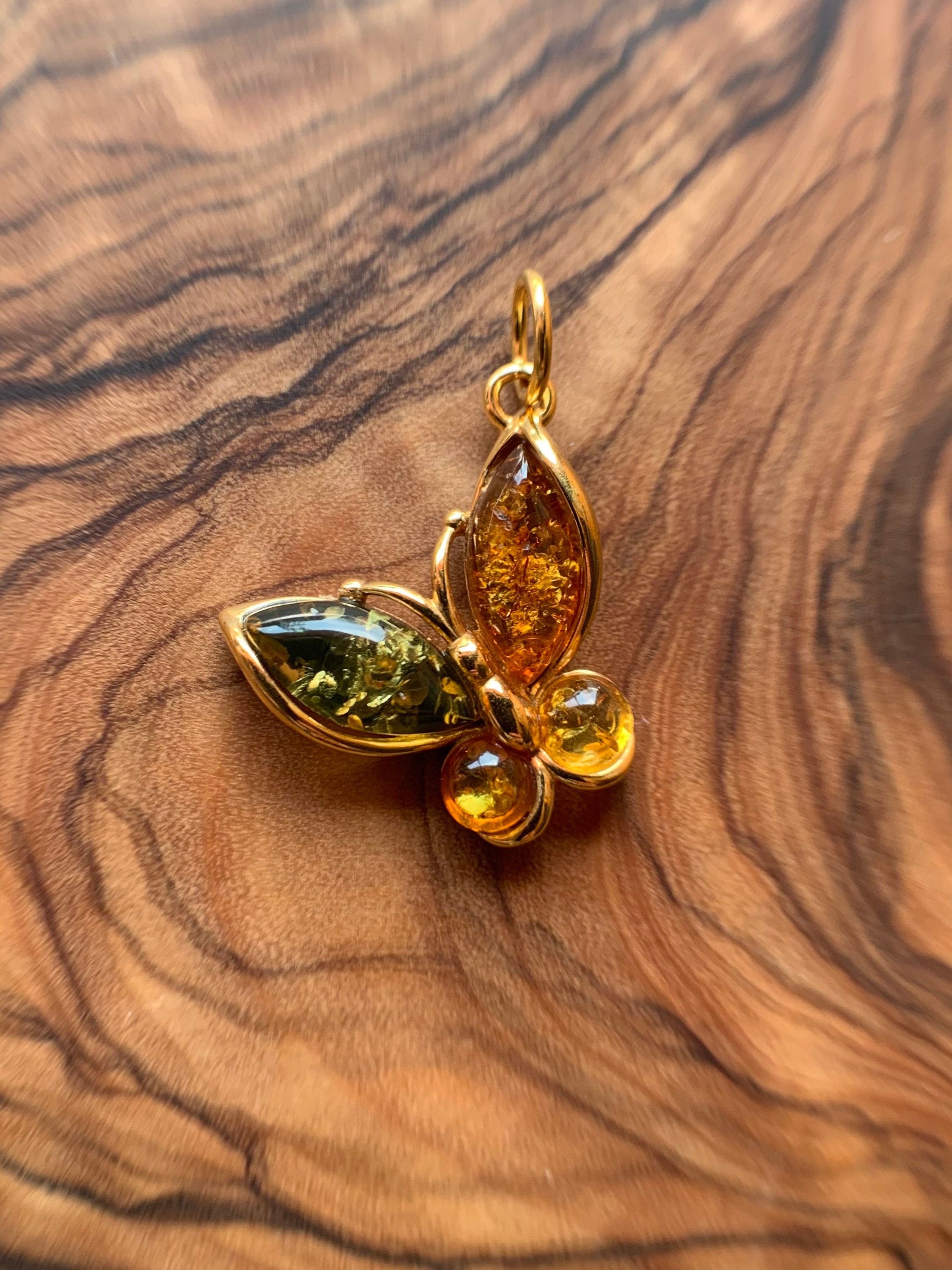 New 925 Sterling Silver & Green & Cognac Baltic Amber Butterfly Pendant 