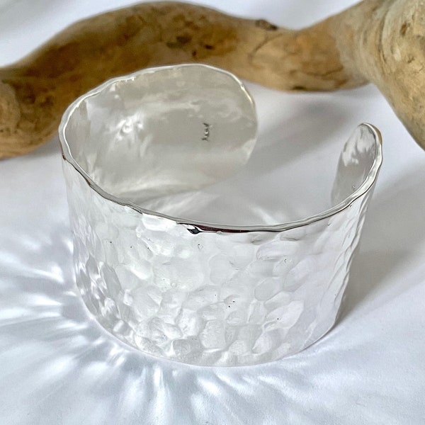 925 Sterling Silver Hammered Bracelet - Heavy Weight Cuff - Engraved Bracelet - Quality Statement Cuff - Affordable Gift - Range of Sizes