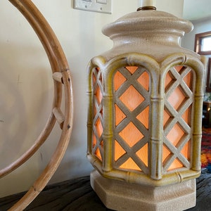 Vintage mid century Asian bamboo lamp 1960s Hollywood regency 1950s MCM