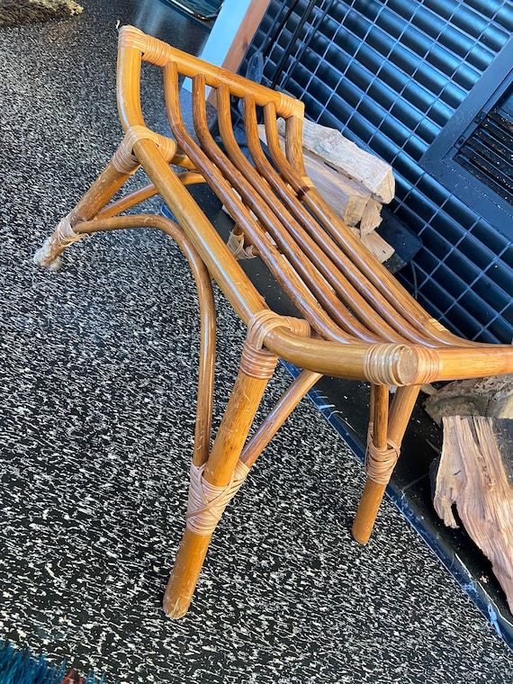 Vintage rattan stool discount