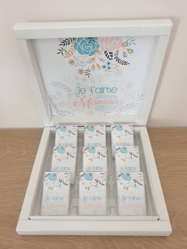 Boîte de Chocolats Au Lait Français Modèle Fleurs Légères