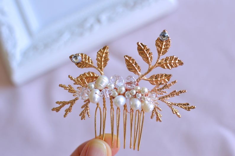 Bridal hair comb Pearl wedding comb Leaf hair comb Pearl crystal hair comb Prom hair piece Gold wedding comb twigs Crystal hair piece