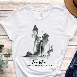 Tai Chi T Shirts, Tai Chi Uniform Woman, Tai Chi Clothing, tai chi chuan, Tai Chi Master, Tai Chi Gift, Chinese Martial Arts T Shirt