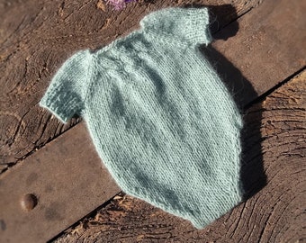 Patrón PDF del pelele JOHNNY, patrón de punto, patrón para accesorios de fotografía, patrón de pelele de manga corta para recién nacidos