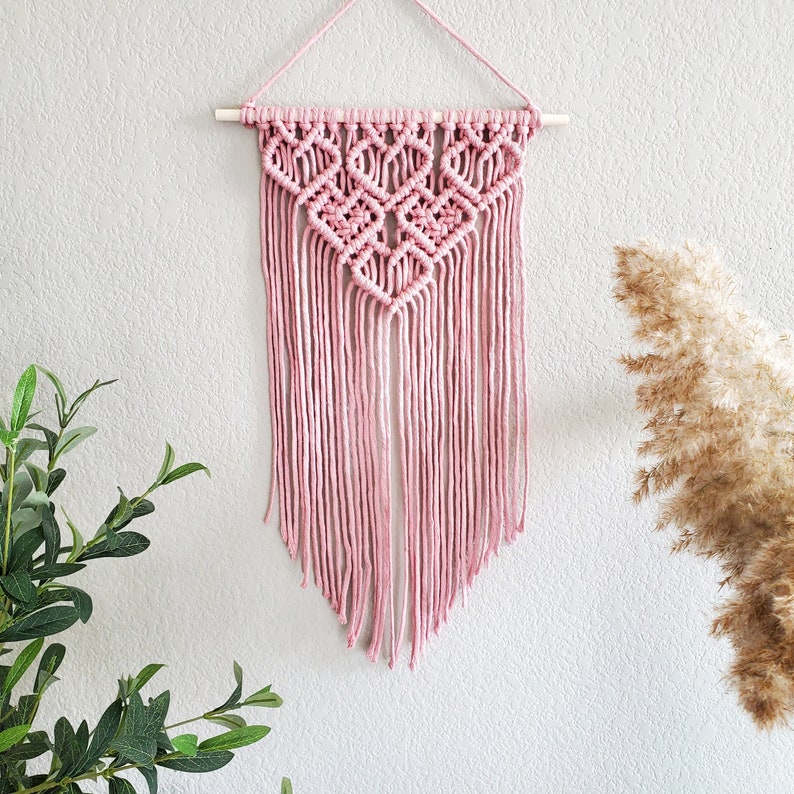 Macrame wall hanging pdf pattern, step by step guide, macrame tutorial, valentines day heart craft, diy macrame image 7