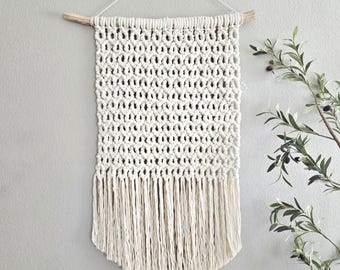 Macrame wall hanging. 100% cotton. Handmade home decor wall art.