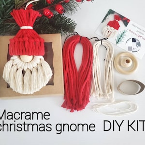 Macrame gnome Christmas ornament DIY kit. Macrame santa pattern. Macrame gnome pattern. Macrame christmas pattern and kit