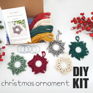 DIY Weihnachtsschmuck Kit. Makramee Weihnachtsschmuck Set. Weihnachtliche Bastelpackungen für Erwachsene und Kinder. Makramee Stern. Weihnachtliche Deko Ideen