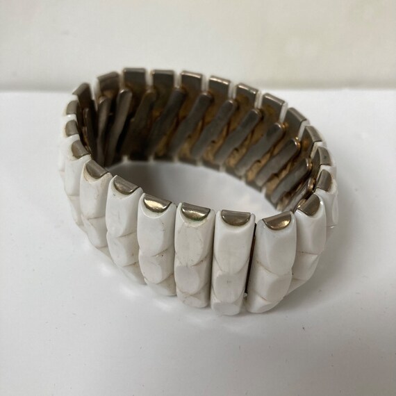 Vintage Monet White Expansion Bracelet Wide Textu… - image 4