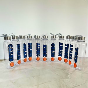 Personalisierte Basketball Wasserflasche Kundenspezifische Basketball-Team Gastgeschenk Basketball-Thema Party Dekor Basketball-Player-Geburtstags-Party Geschenk