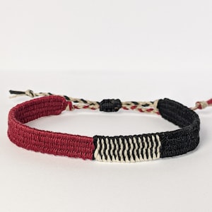 Handwoven Bracelet, Minimalist Fabric Bracelet, Loom Woven Boho Jewelry, Textile jewelry, Gifts for man and woman / her / mother, Weaving