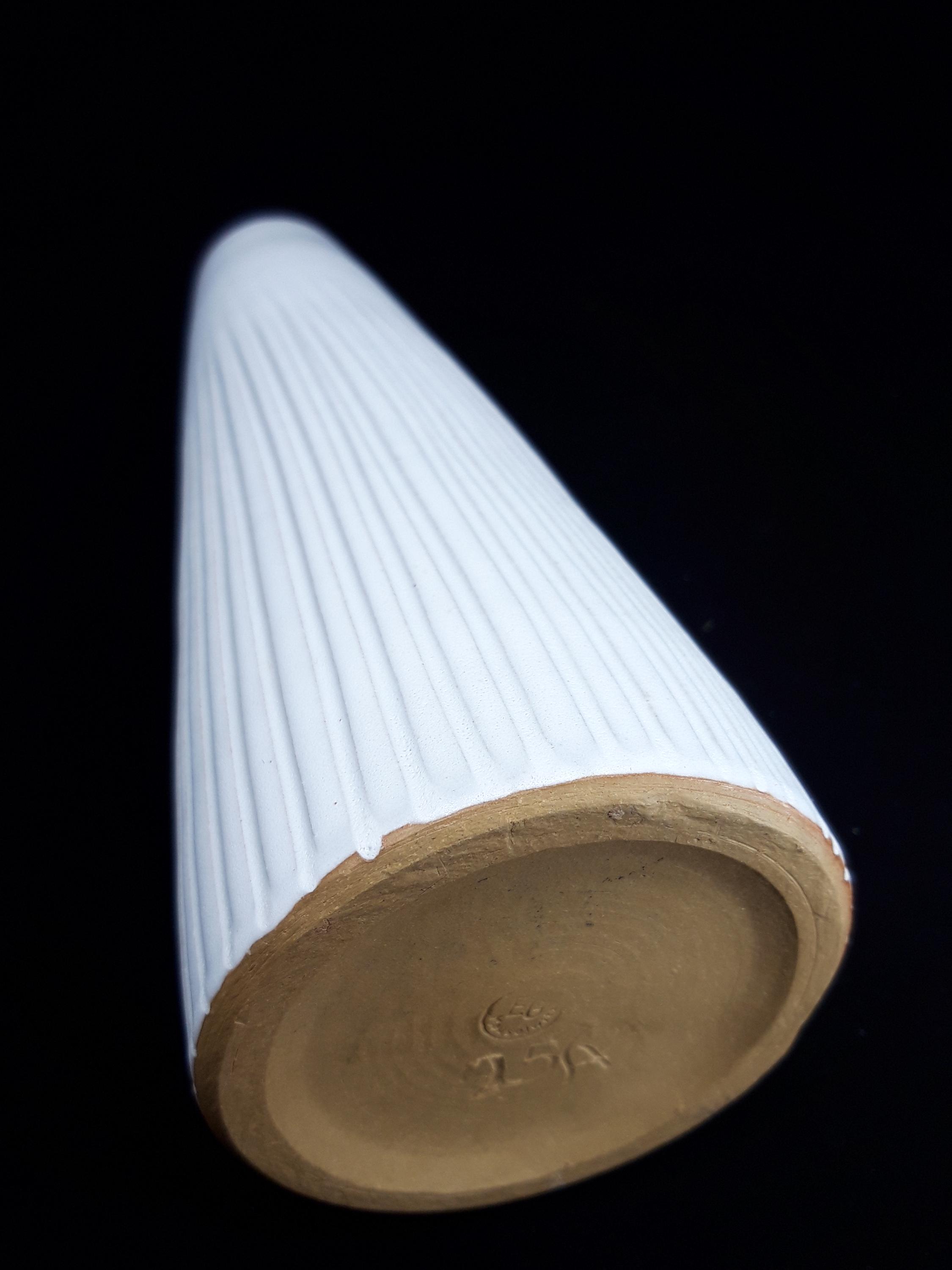 ドイツの陶芸工房エアハルト・ゴシャラ ミューゼルヴィッツ 花瓶