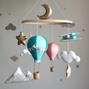 Hot air balloon nursery mobile. Travel, adventure baby room decor. Baby girl crib mobile. Airplane cot mobile. Explorer baby shower gift.