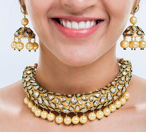 Necklace with jhumka best sale earrings