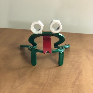 Horseshoe Garden Frog - Spring and Summer Yard Art - Garden Gifts - Metal Art -