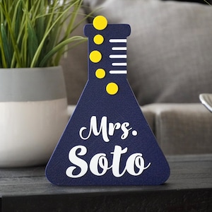 Science Teacher Name Sign 3D Printed Name Plate Science Teacher Gift Chemistry Gift Professor Gift Science Beaker