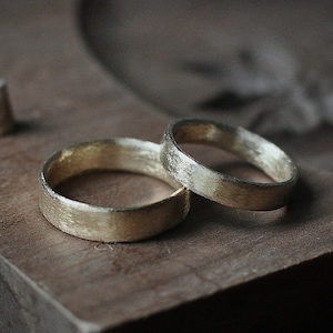 9K Yellow Gold Wedding Rings, Two Flat Rustic Textured Simple Bands, UK Hallmarks, Men’s Women’s Unisex, Japanese Style Packaging