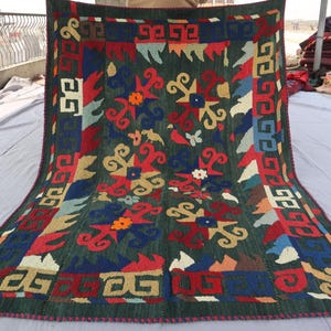 4&#39;6x6&#39;6 ft Green Uzbek Suzani Wall Hanging Decor, Afghan Geometric Tapestry Embroidered Handmade Suzani, One of a Kind Dining Table Cover