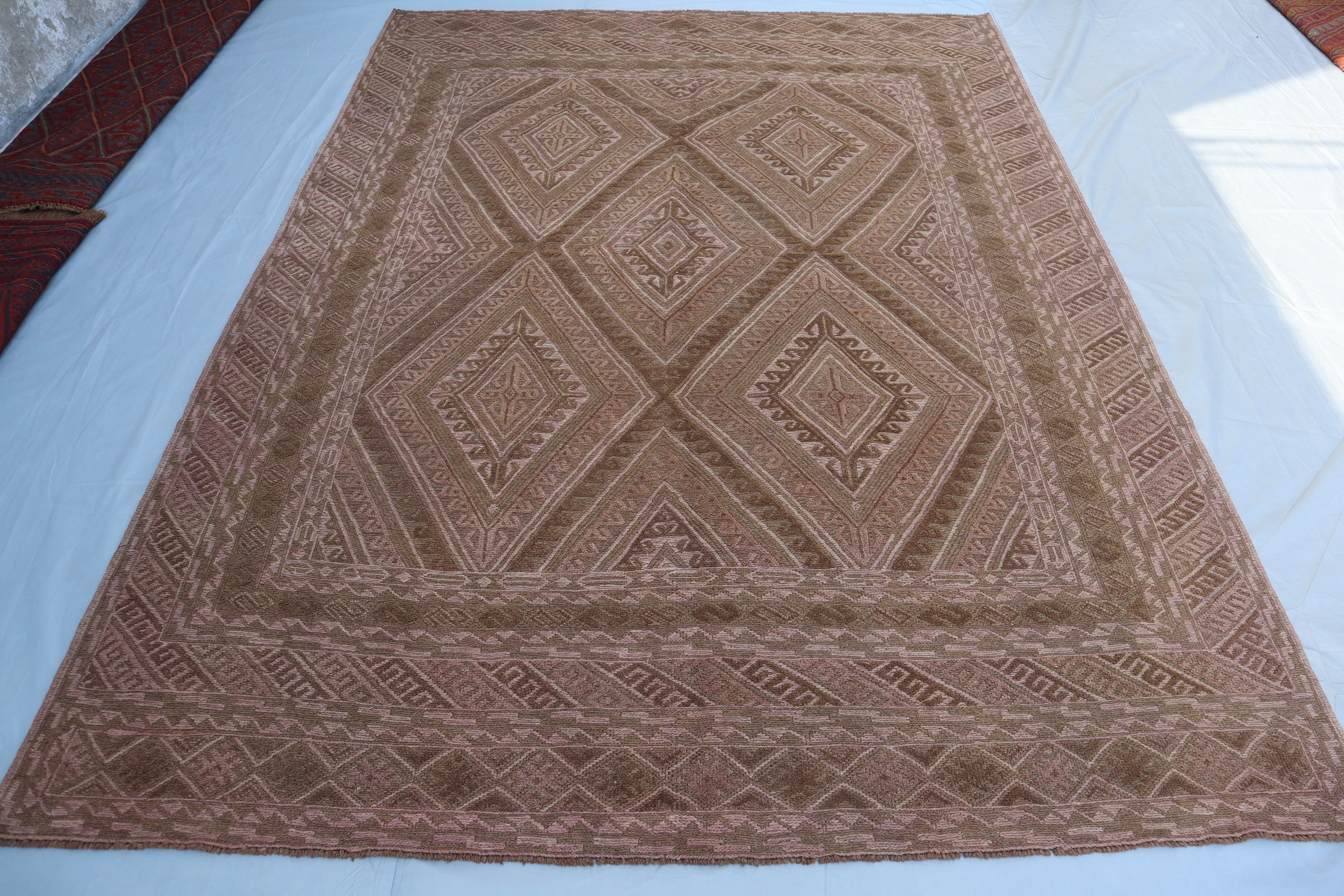 7 x 9フィートのヴィンテージマシュワニラグ、アフガニスタンの