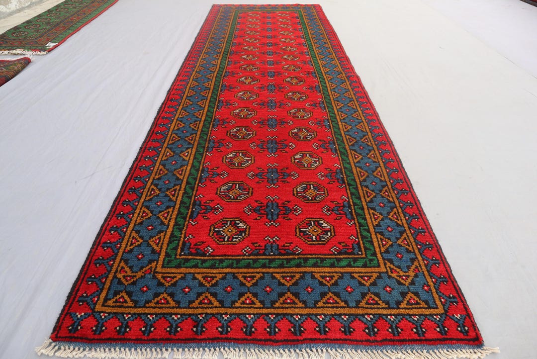 2'8x9'6フィートの赤いアフガンランナーラグ - ハンドノットウールラグ
