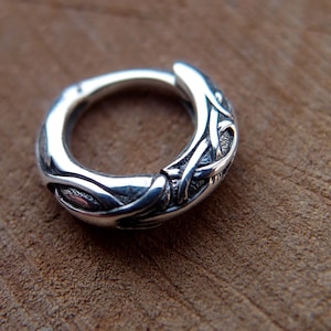 Pendiente de aro vikingo celta de plata para hombre, pequeño, de 0,4 pulgadas, estilo nórdico, con nudo celta, joyería unisex.