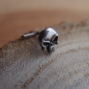 Skull Sterling Silver Nose Stud - Nose Jewelry - Nose Piercing - Small Nose Stud - L Shape Stud - Body Jewelry