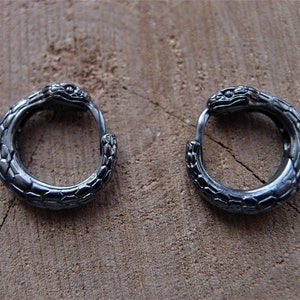 Ouroboros snake hoop Earrings Pair 16mm-0.65 inch Black Sterling Silver unisex hoops handcrafted in Ukraine