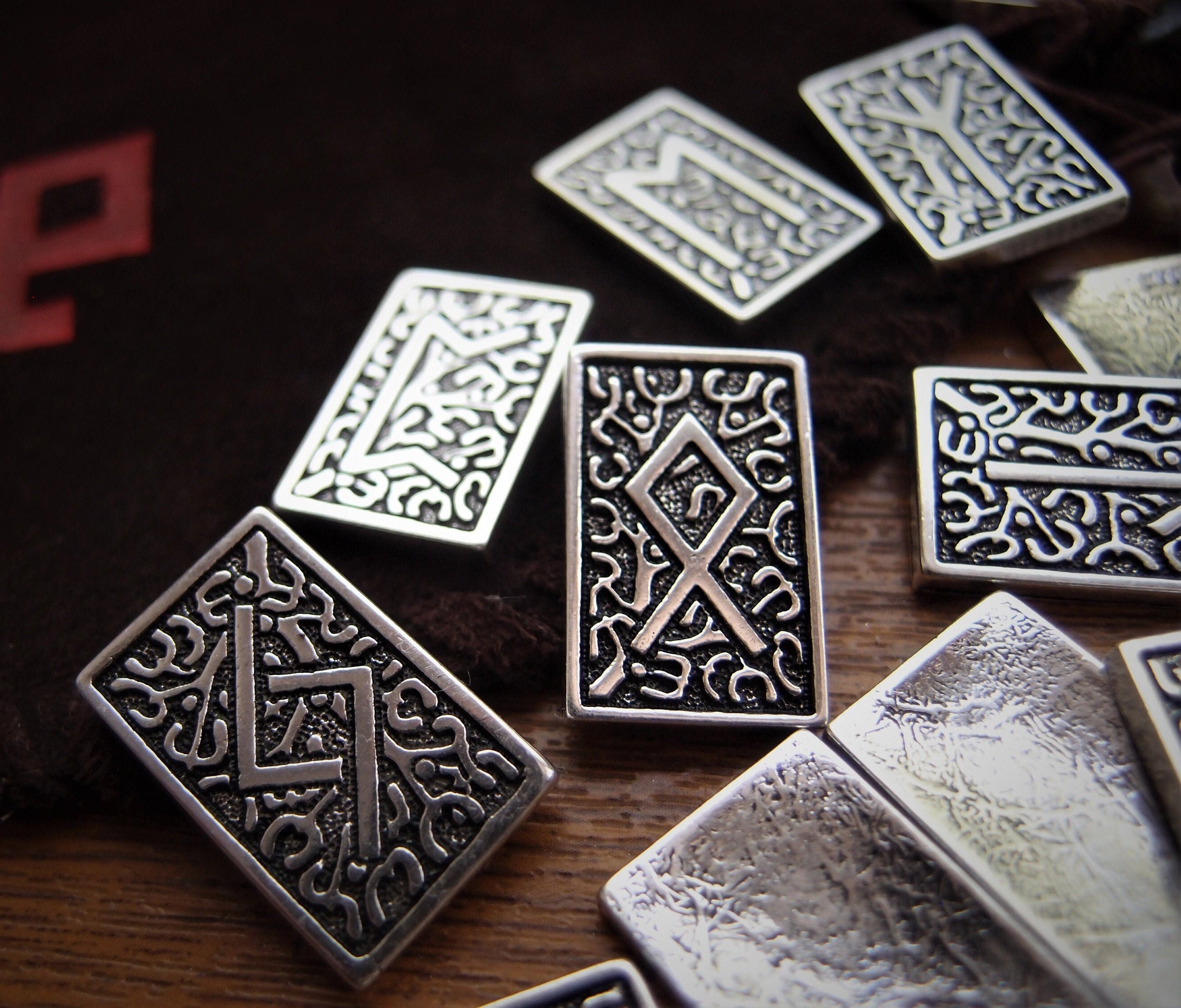 Silver-plated Metal Rune Set with leather pouch, full Elder Futhark , Pagan magic, witch Divination Tools