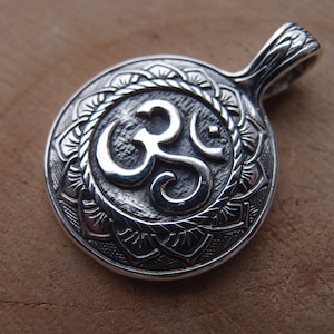 Om Necklace, Yoga Necklace, Ohm Necklace , Aum Sterling Silver pendant necklace