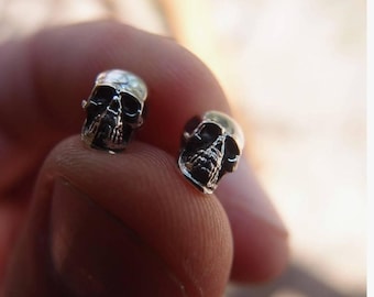 Pendientes de calavera de plata de ley: joyería minimalista gótica