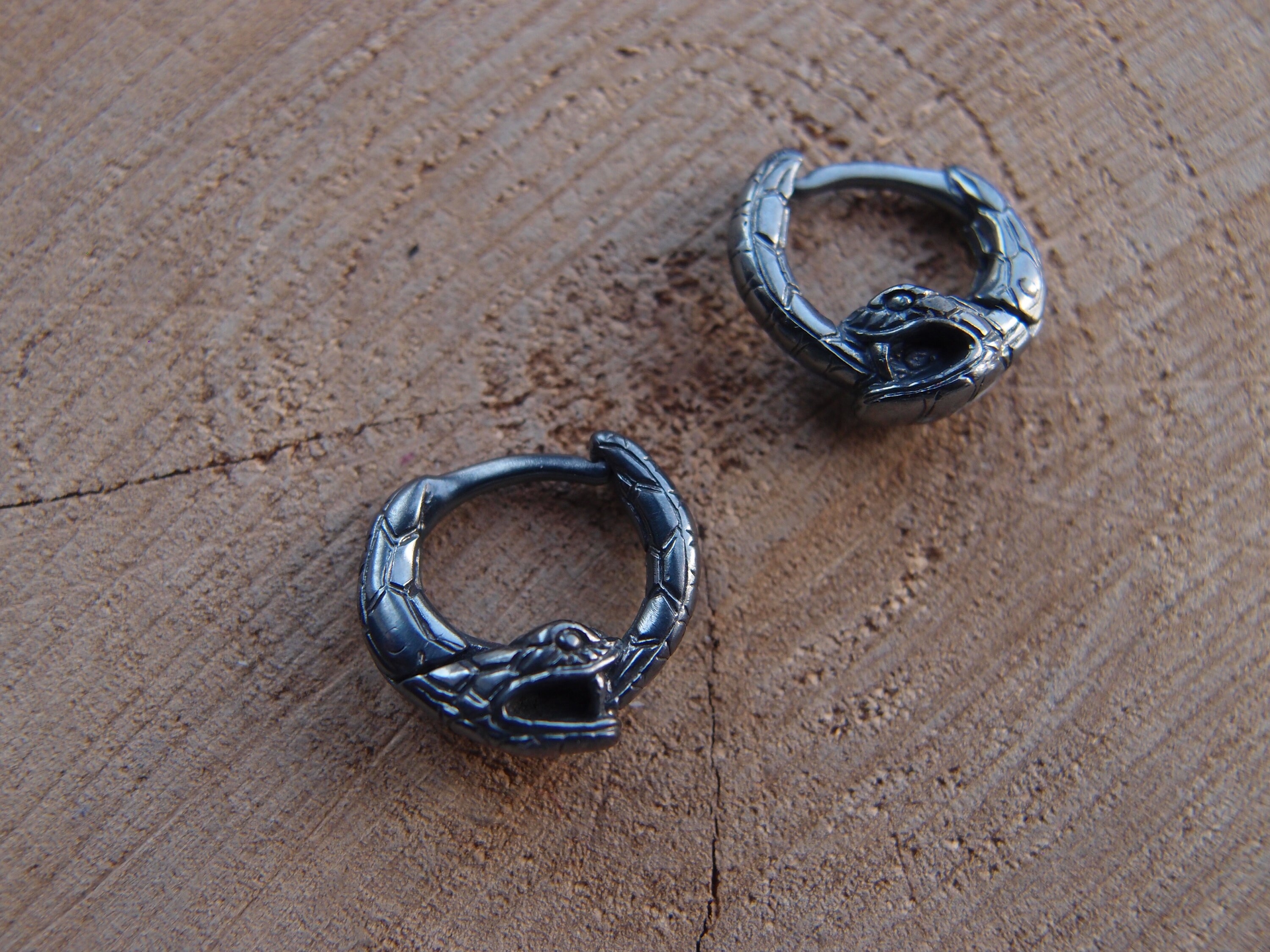 •OUROBOROS SNAKE• silver stud earrings