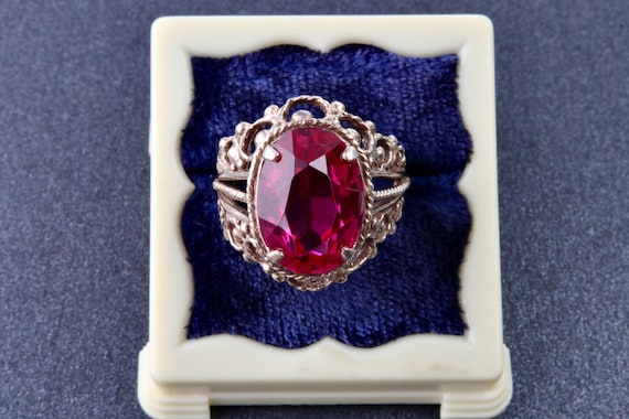 Vintage Soviet red ruby ring, 875 silver ring wit… - image 1