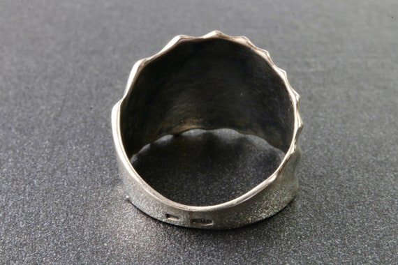 Wide sterling silver solid ring with diagonal str… - image 5